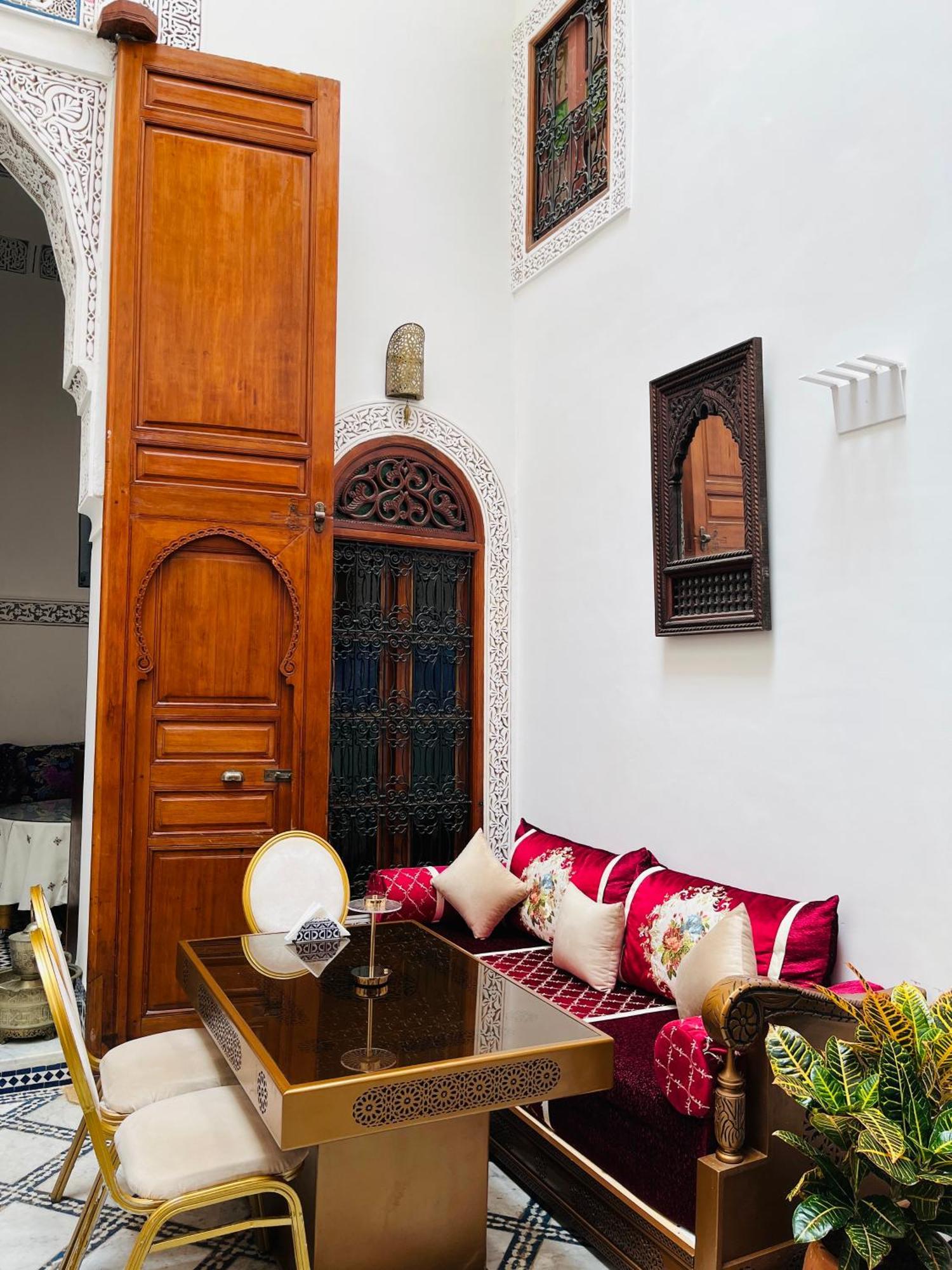 Riad Fes Miracle Exteriör bild