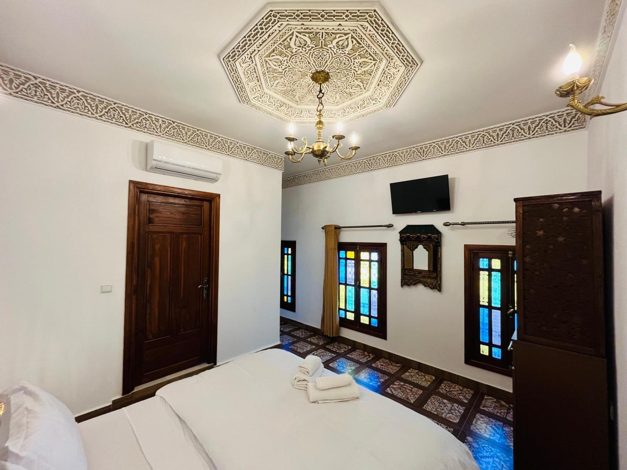 Riad Fes Miracle Exteriör bild